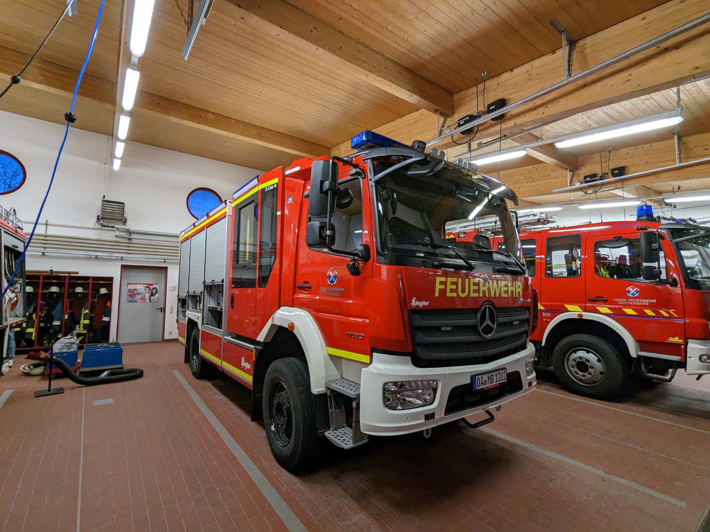 1681235987_1783164039