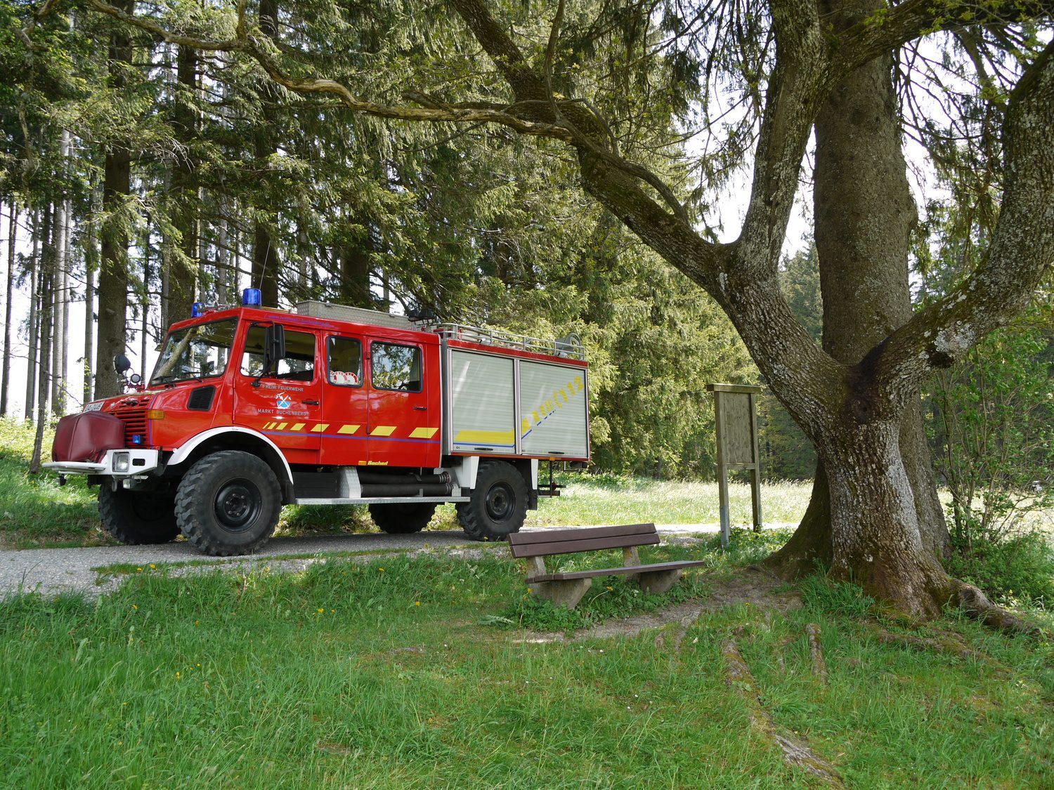 1289042948_1876088747